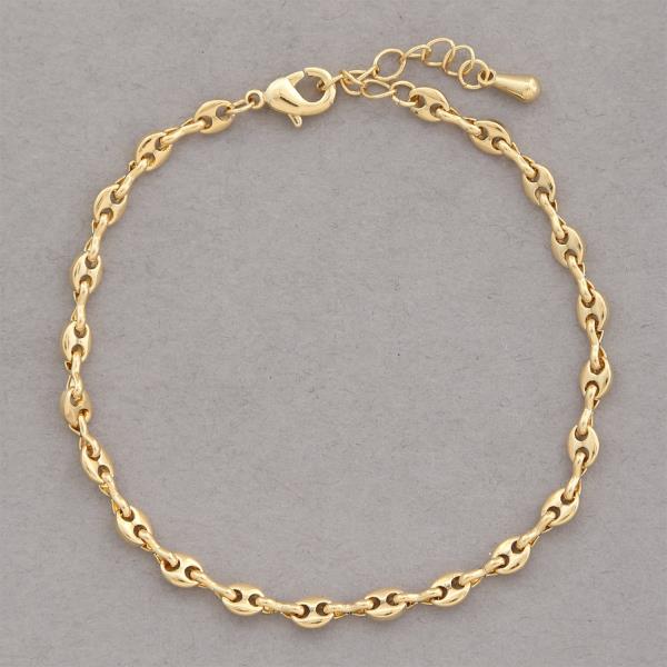 OVAL LINK 18K GOLD DIPPED BRACELET