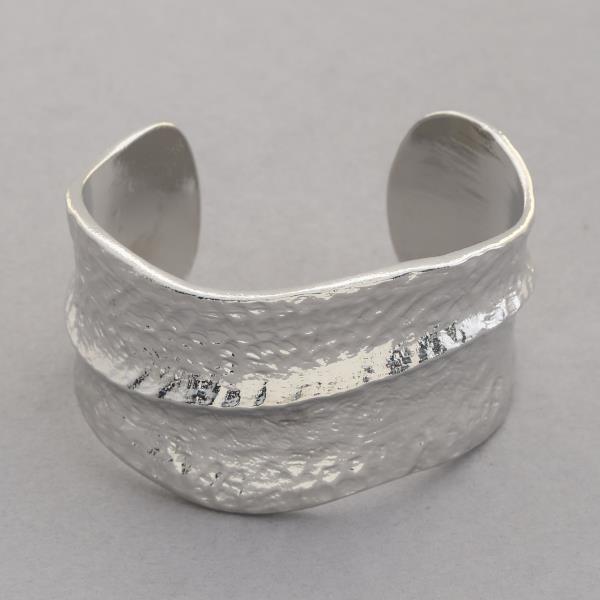 SDJ HAMMERED WAVY CUFF METAL BRACELET