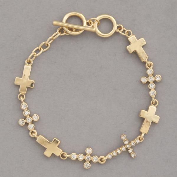 CROSS RHINESTONE LINK TOGGLE CLASP BRACELET