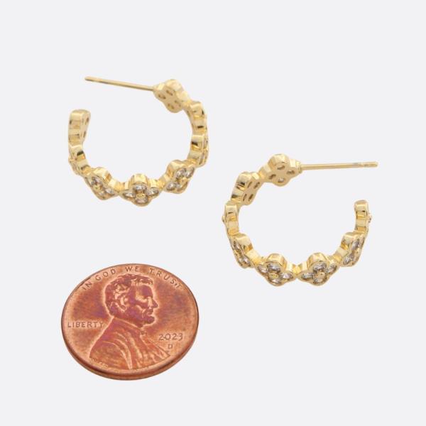 SODAJO GOLD FILLED BRASS FLOWER HOOP EARRING