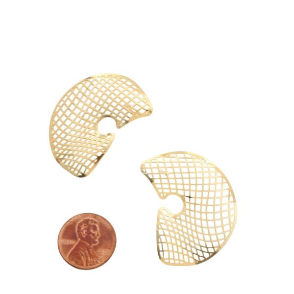 SODAJO GOLD FILLED ROUND NET EARRING
