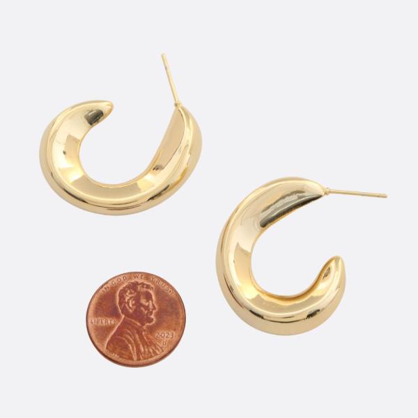 SODAJO OVAL SHAPE GOLD FILLED EARRING