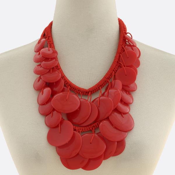 ROUND MULTI CHARM CHUNKY STATEMENT NECKLACE