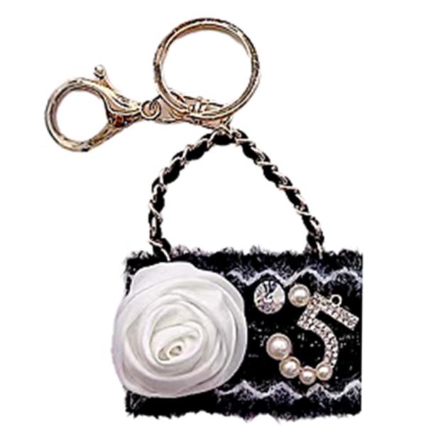 PEARL 5 FLOWER HANDBAG BAG CHARM KEYCHAIN