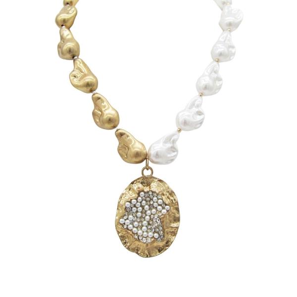 PEARL METAL OVAL PENDANT STONE EMBELLISHED NECKLACE