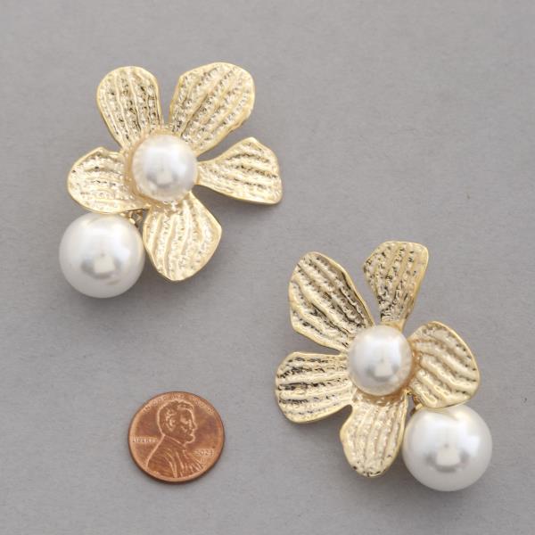 FLOWER PEARL BEAD DANGLE EARRING