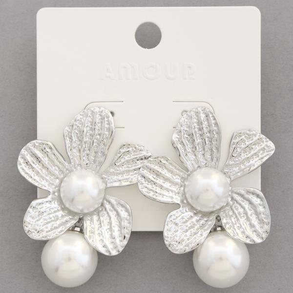 FLOWER PEARL BEAD DANGLE EARRING