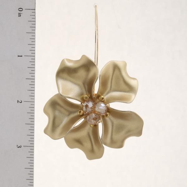 FLOWER BEADED CENTER DANGLE EARRING