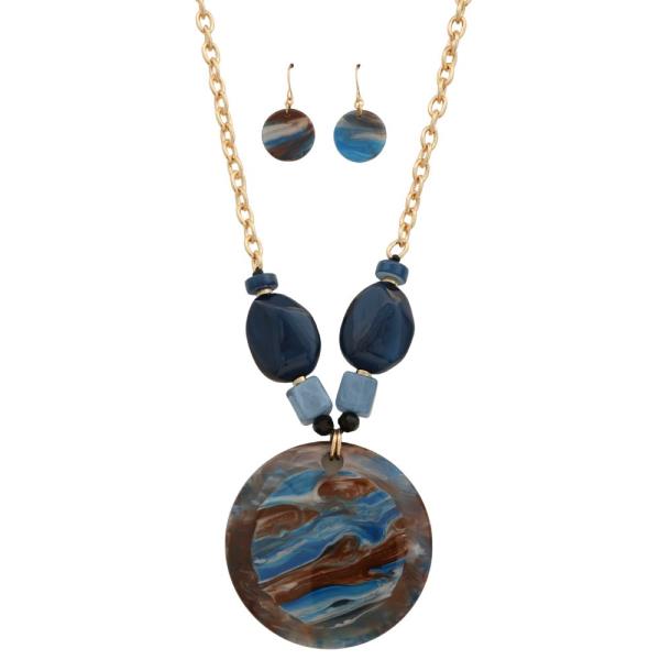 ACETATE ROUND PENDANT NECKLACE