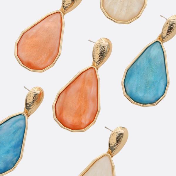 TEARDROP DANGLE EARRING