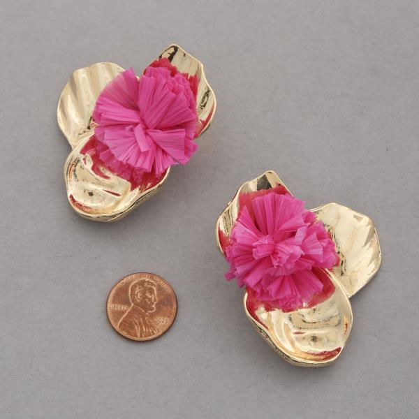 RAFFIA FLOWER METAL EARRING