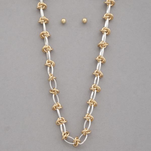 TWO TONE KNOT OVAL LINK METAL NECKLACE