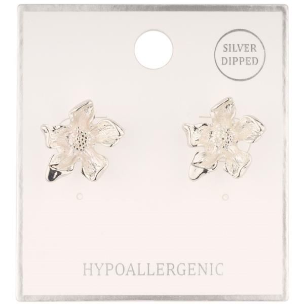METAL FLOWER GOLD DIPPED EARRING