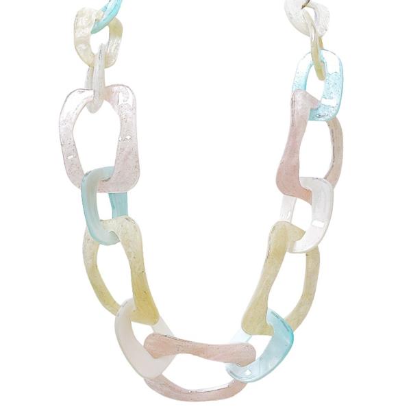 ACETATE RECTANGLE NECKLACE
