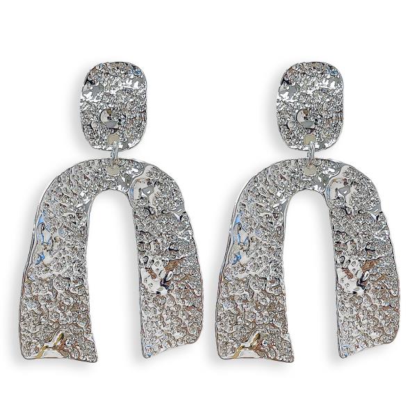 TEXTURED METAL U SHAPE DANGLE EARRING