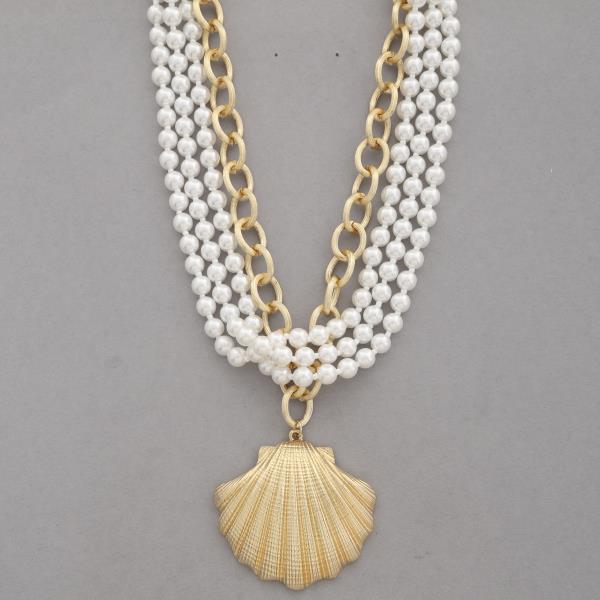 SEASHELL PENDANT PEARL BEAD LAYERED NECKLACE