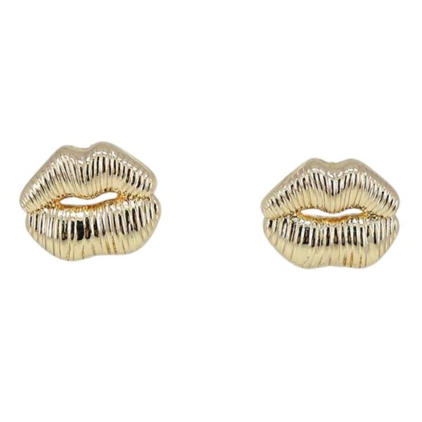 LIPS METAL EARRING