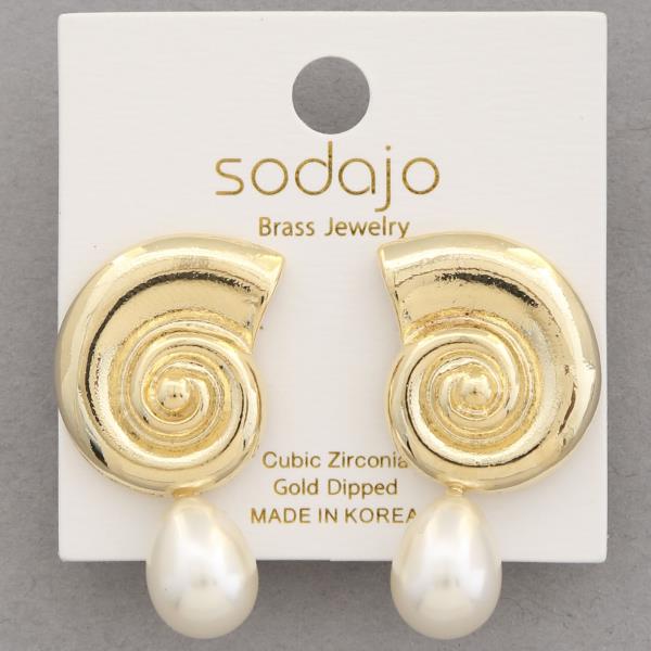 SODAJO SEASHELL PEARL BEAD METAL GOLD DIPPED EARRING