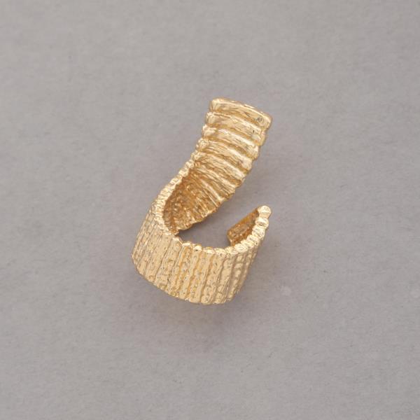 TEXTURED METAL RING