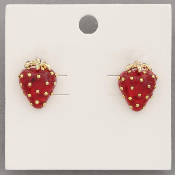 STRAWBERRY STUD EARRING