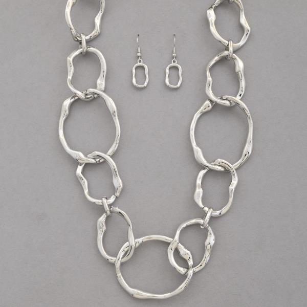 CIRCLE OVAL LINK METAL NECKLACE
