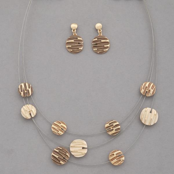 COLORED COIN WIRE LAYERED NECKLACE