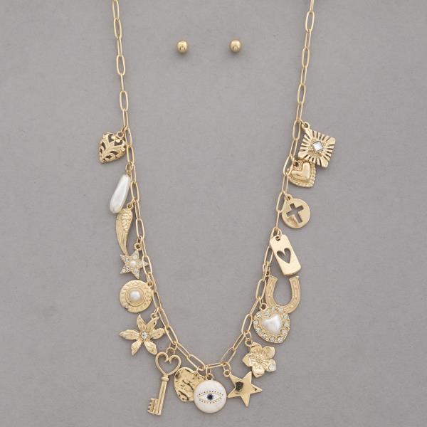 MULTI CHARM OVAL LINK NECKLACE