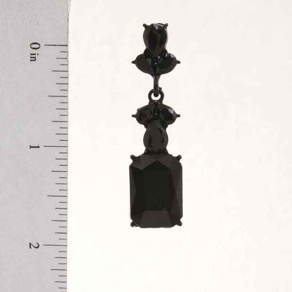 RECTANGEL RHINESTONE DANGLE EARRING