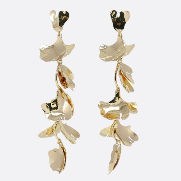 METAL EARRING