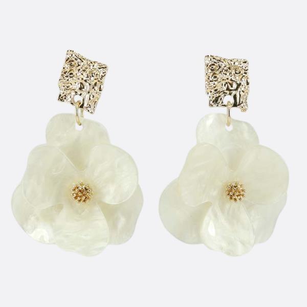 FLOWER DANGLE EARRING