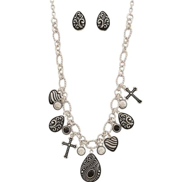 WESTERN METAL CROSS HEART TEARDROP PENDANT MULTI NECKLACE SET