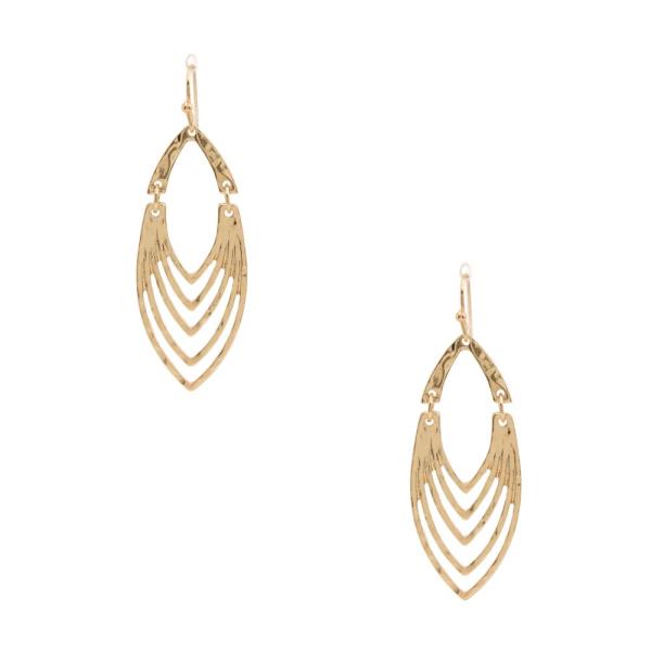 POINTED OVAL METAL DANGLE EARRING