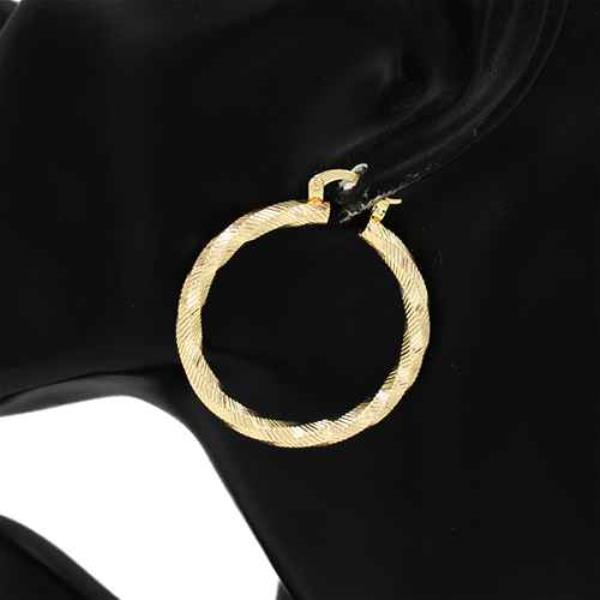 TWISTED TEXTURE METAL HOOP EARRING