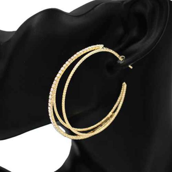 3 LAYERED C HOOP EARRING
