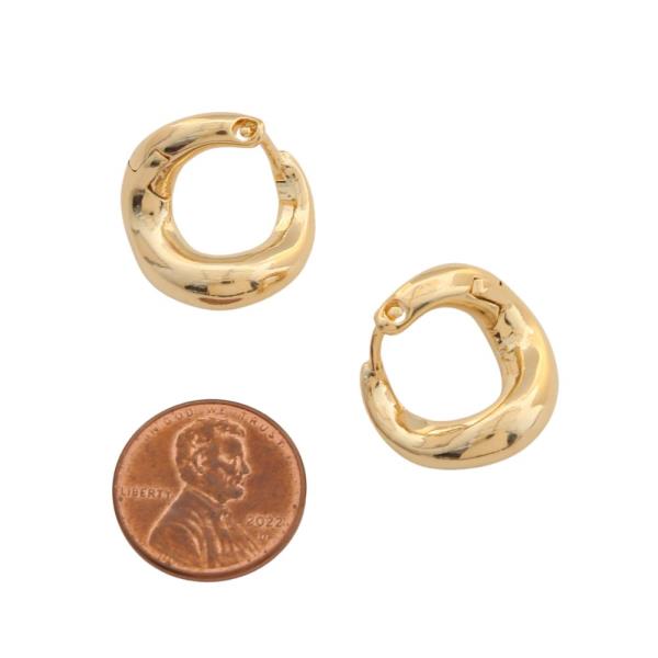 SODAJO BENT ROUND GOLD DIPPED HOOP EARRING