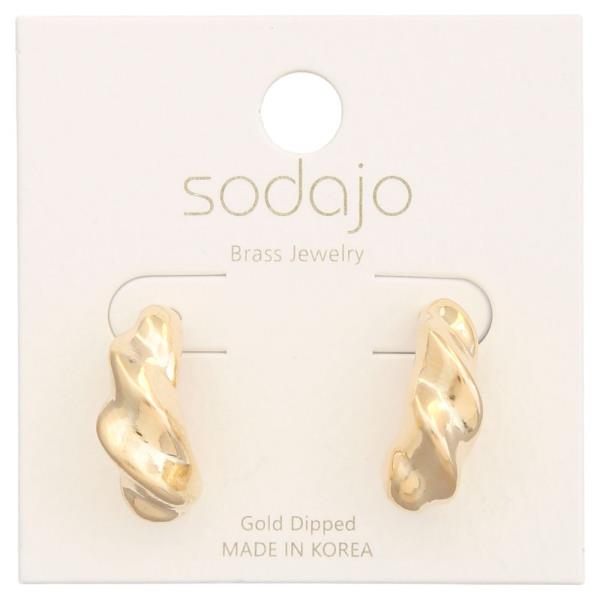SODAJO ORGANIC SHAPE GOLD DIPPED EARRING