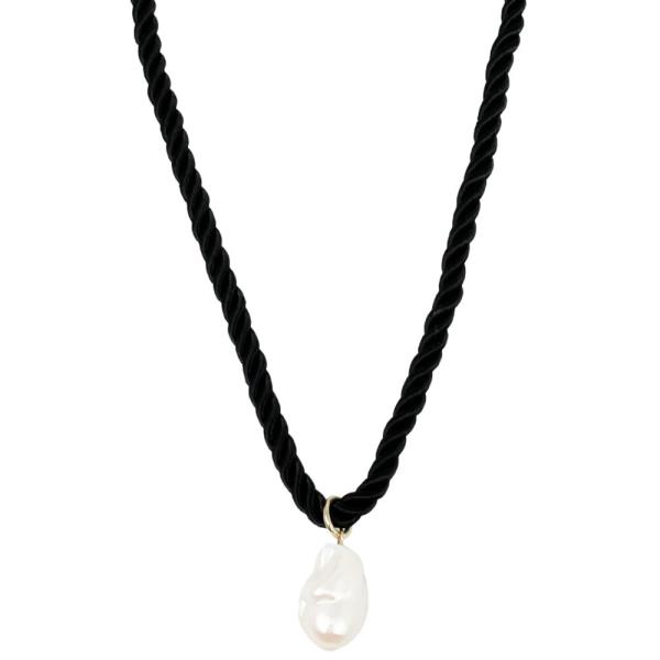 PEARL PENDANT CORD NECKLACE