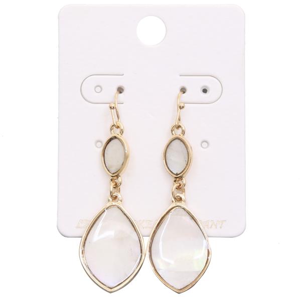 STONE DANGLE EARRING
