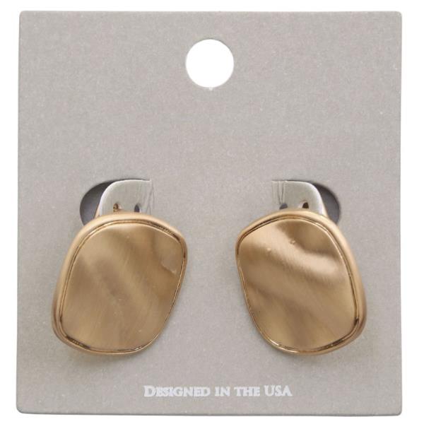 BRUSHED METAL EARRING