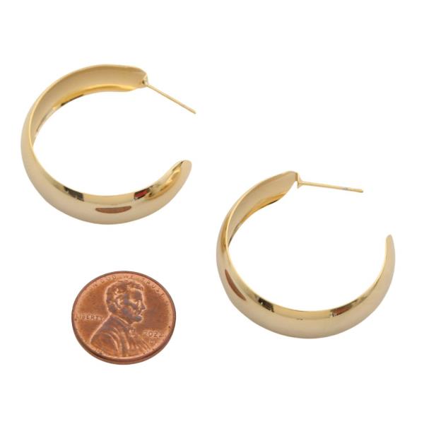 SODAJO WIDE GOLD FILLED HOOP EARRING