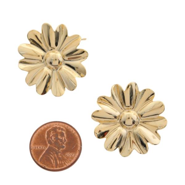SODAJO FLOWER SHAPE GOLD FILLED EARRING