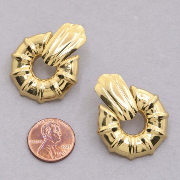 SODAJO TEXTURED METAL GOLD DIPPED EARRING