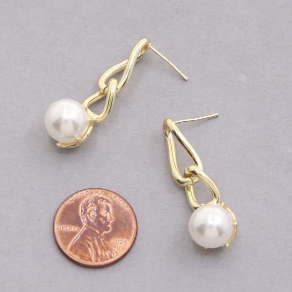 SODAJO OVAL LINK PEARL BEAD GOLD DIPPED EARRING