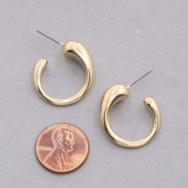 SODAJO OPEN HOOP GOLD DIPPED EARRING
