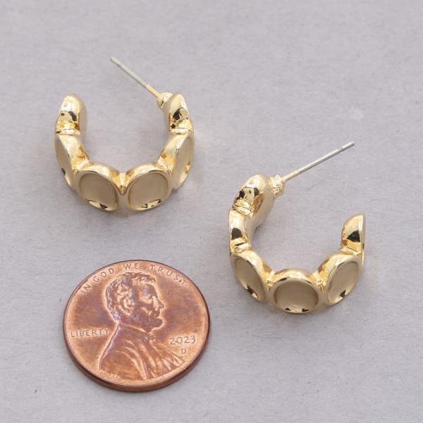 SODAJO OVAL LINK GOLD DIPPED EARRING