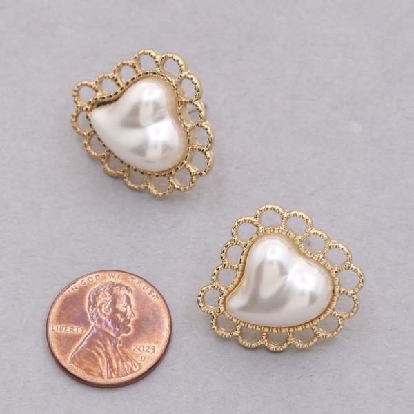 SODAJO HEART PEARL METAL GOLD DIPPED EARRING