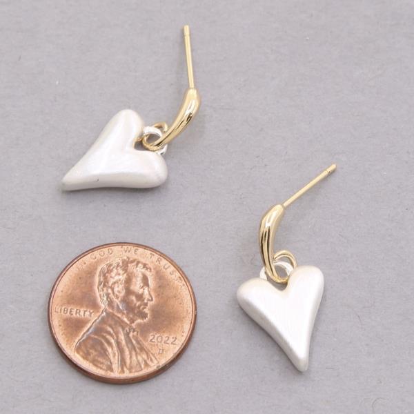 TWO TONE HEART SHAPE EARRING