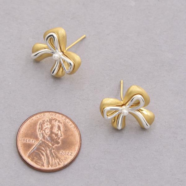 TWO TONE RIBBON BOW EARRING