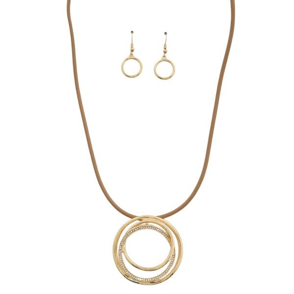 SUEDE CORD NECKLACE SET WITH GOLD LAYERED CIRCLES