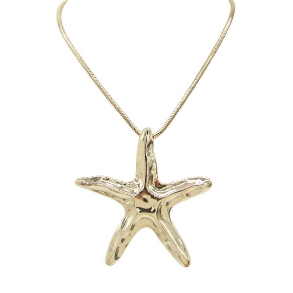 STARFISH PENDANT METAL NECKLACE